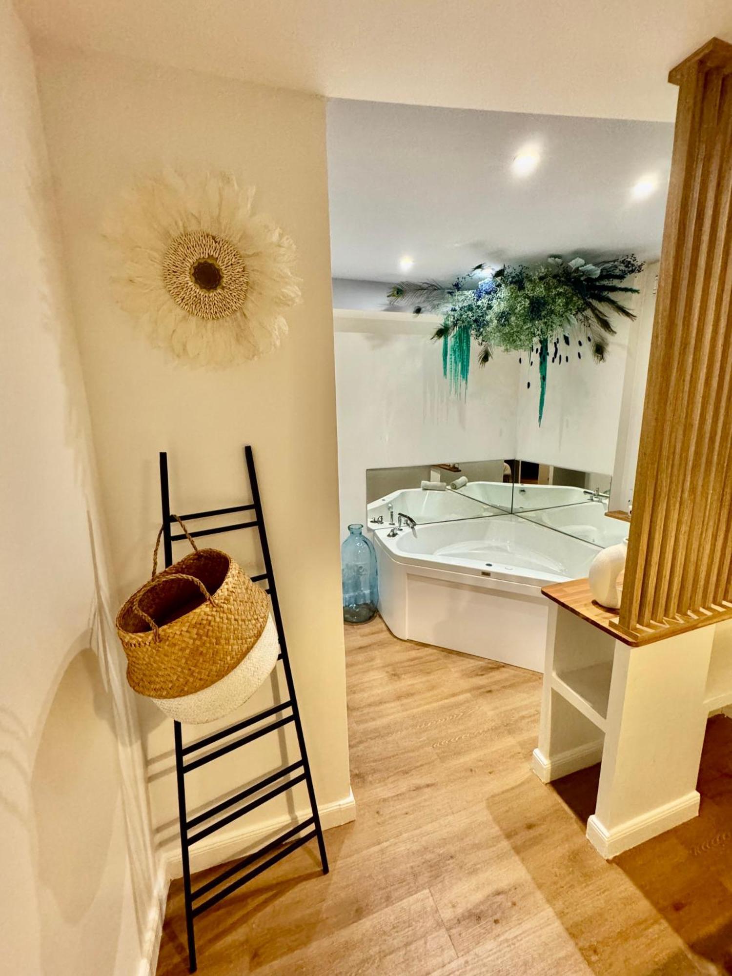 Le Jardin Secret - Balneo & Spa Montpellier Exterior foto